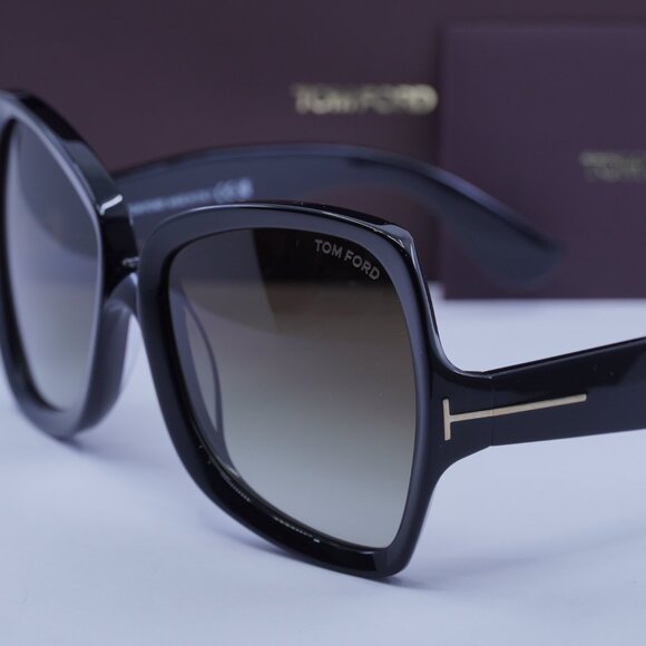 Tom Ford Jerry FT1222 01B Butterfly Sunglasses – Black/Smoke - Picture 4 of 9